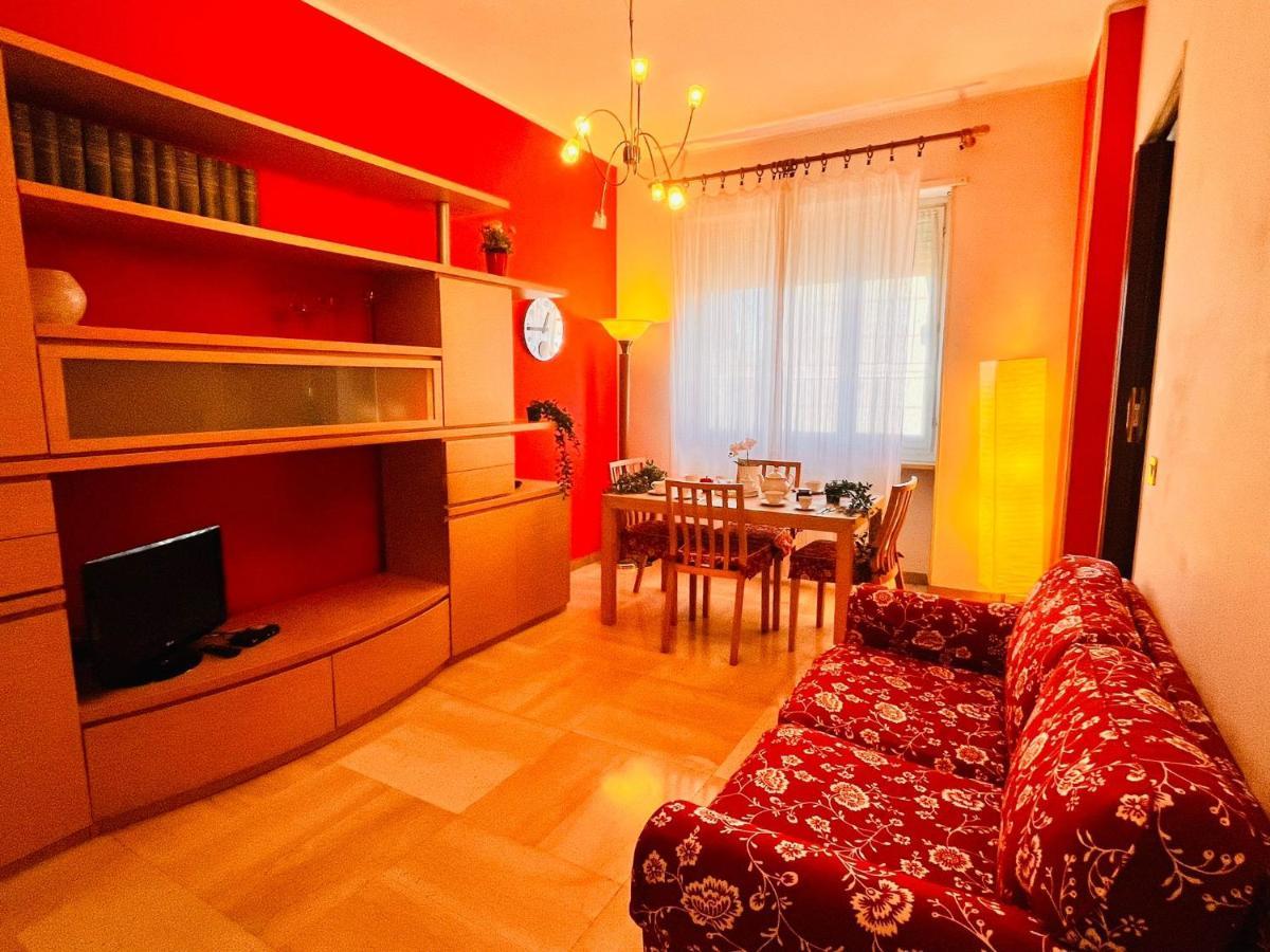 Sky Apartment A Due Passi Dalla Stazione Collegno Esterno foto