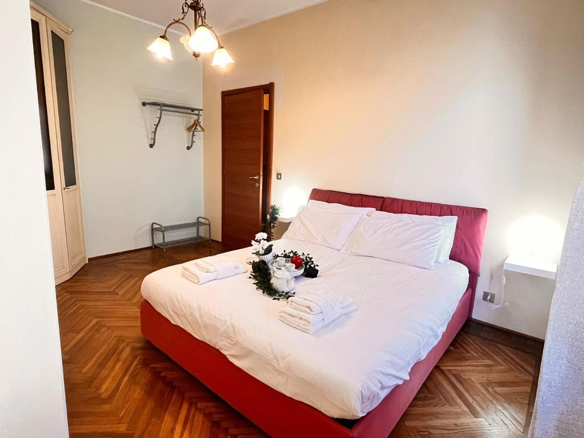 Sky Apartment A Due Passi Dalla Stazione Collegno Esterno foto
